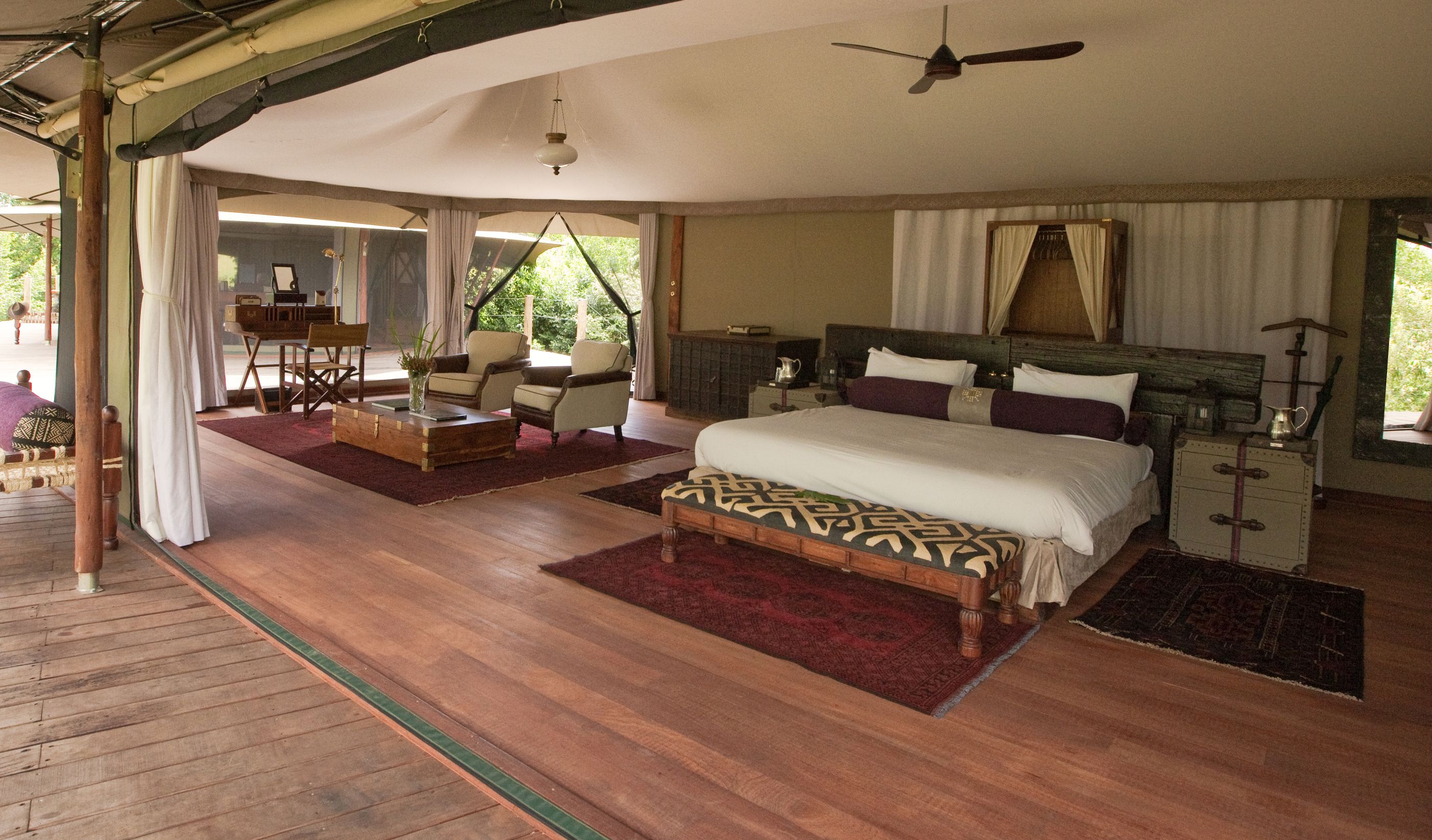 Double bedroom at Mara Plains Camp, Kenya