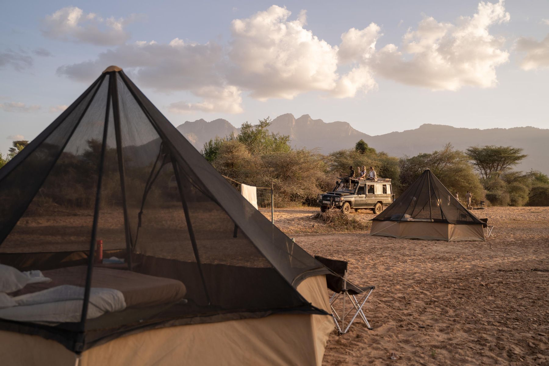 Fly camping from Sarara Camp in Kenya