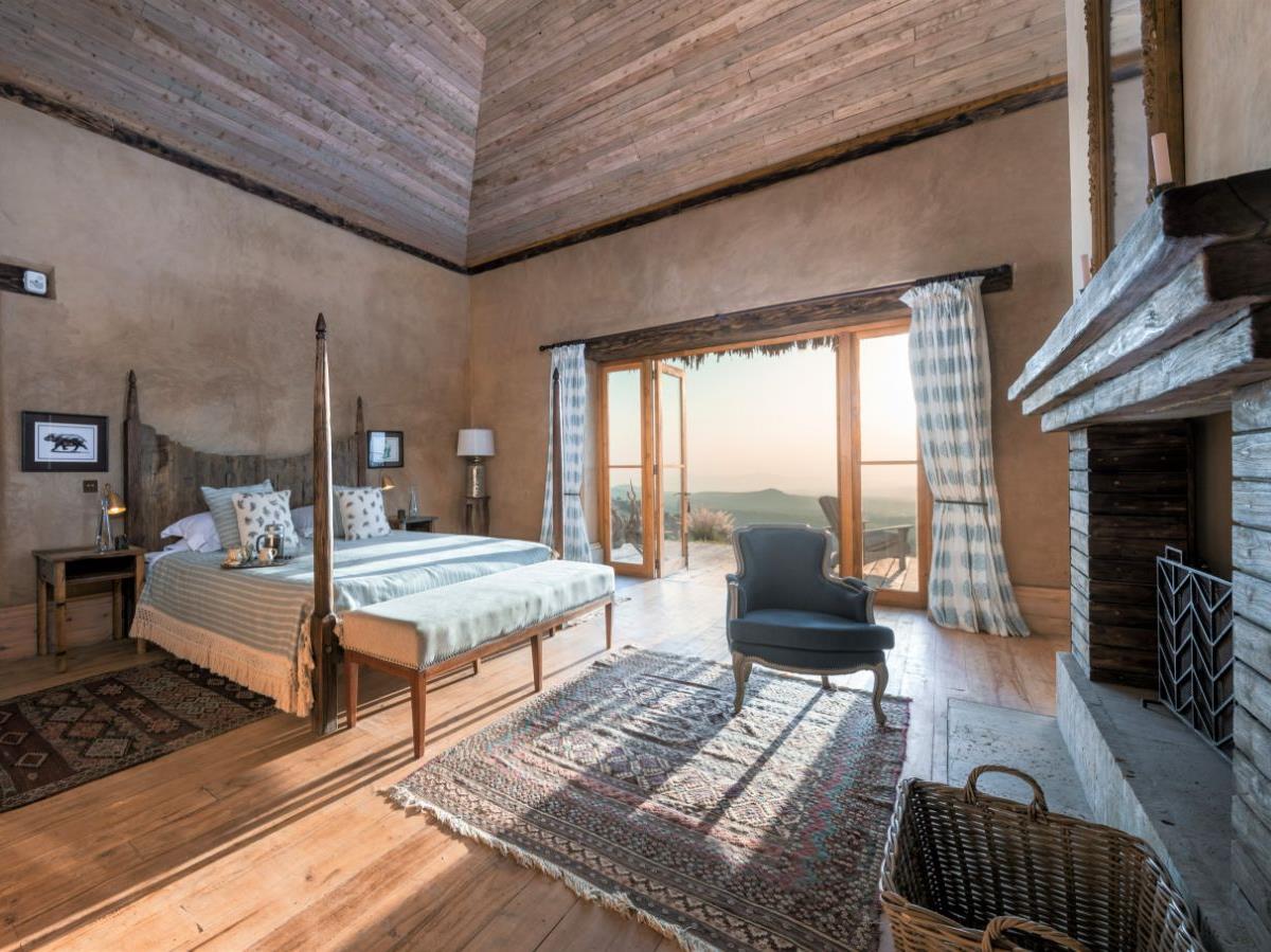 Fish eagle villa bedroom at Lengishu private house in Laikipia in Kenya