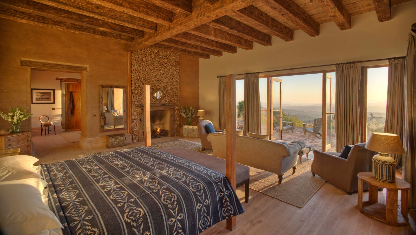 Goshawk villa bedroom at Lengishu private house in Laikipia in Kenya