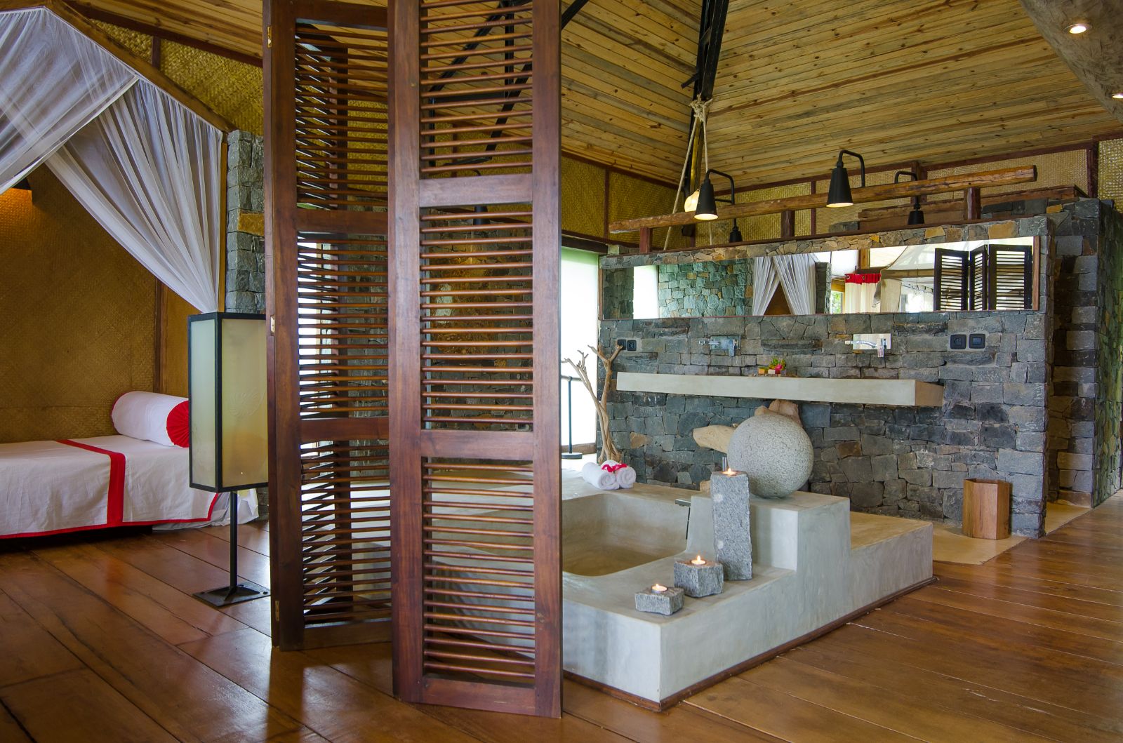 Guest bathroom at Princesse Bora Lodge & Spa on Sainte-Marie island in Madagascar