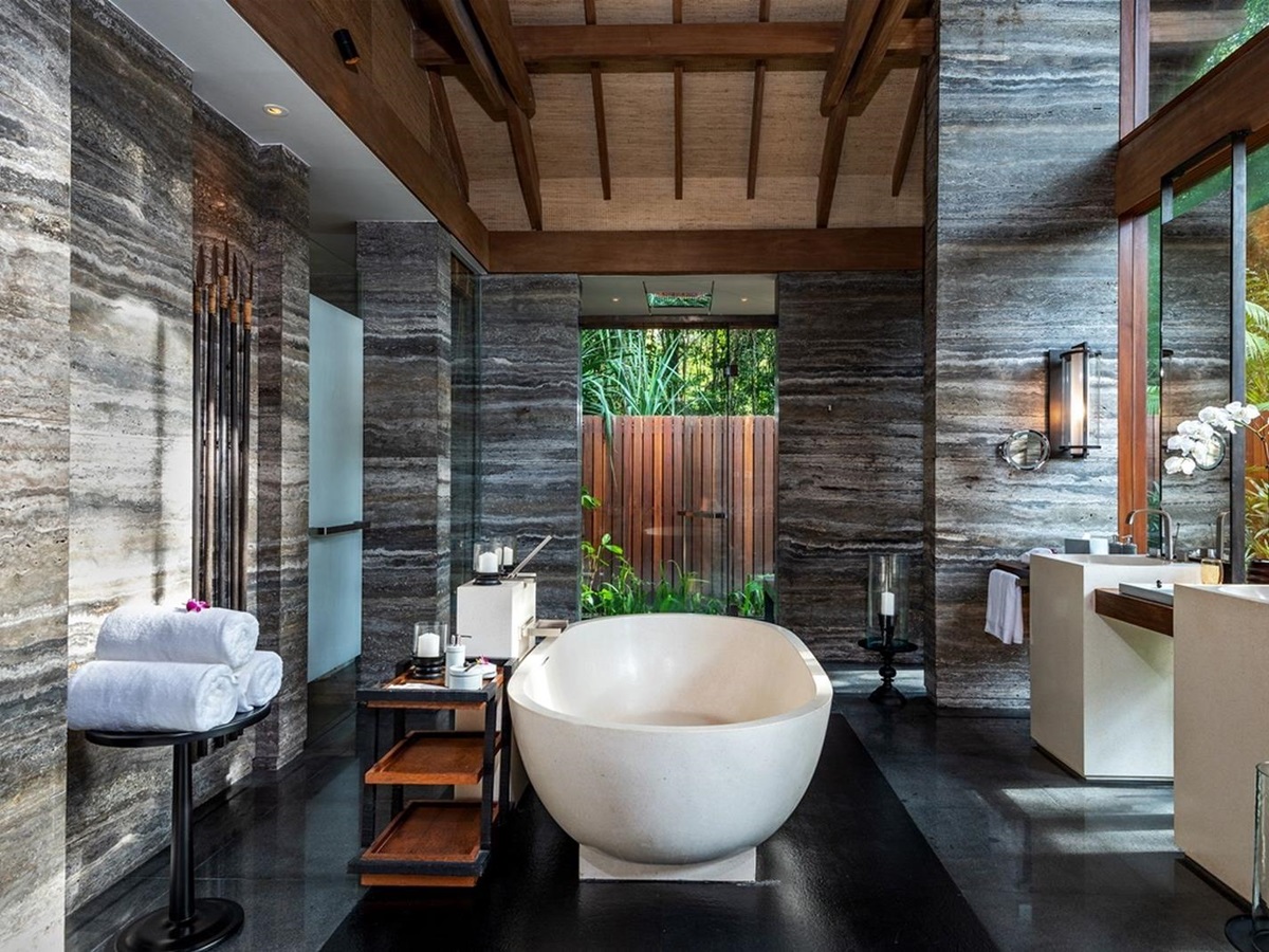 Bathroom of the one bedroom Beach Villa at the Datai Langkawi in Malaysia