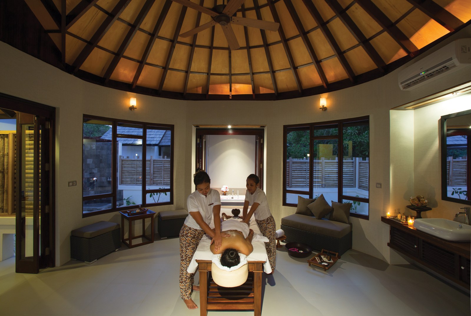 Akiri Spa treatment at Atmosphere Kanifushi, Maldives