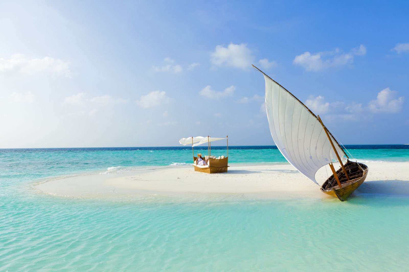 Private Dhoni charter on sandbank at Baros