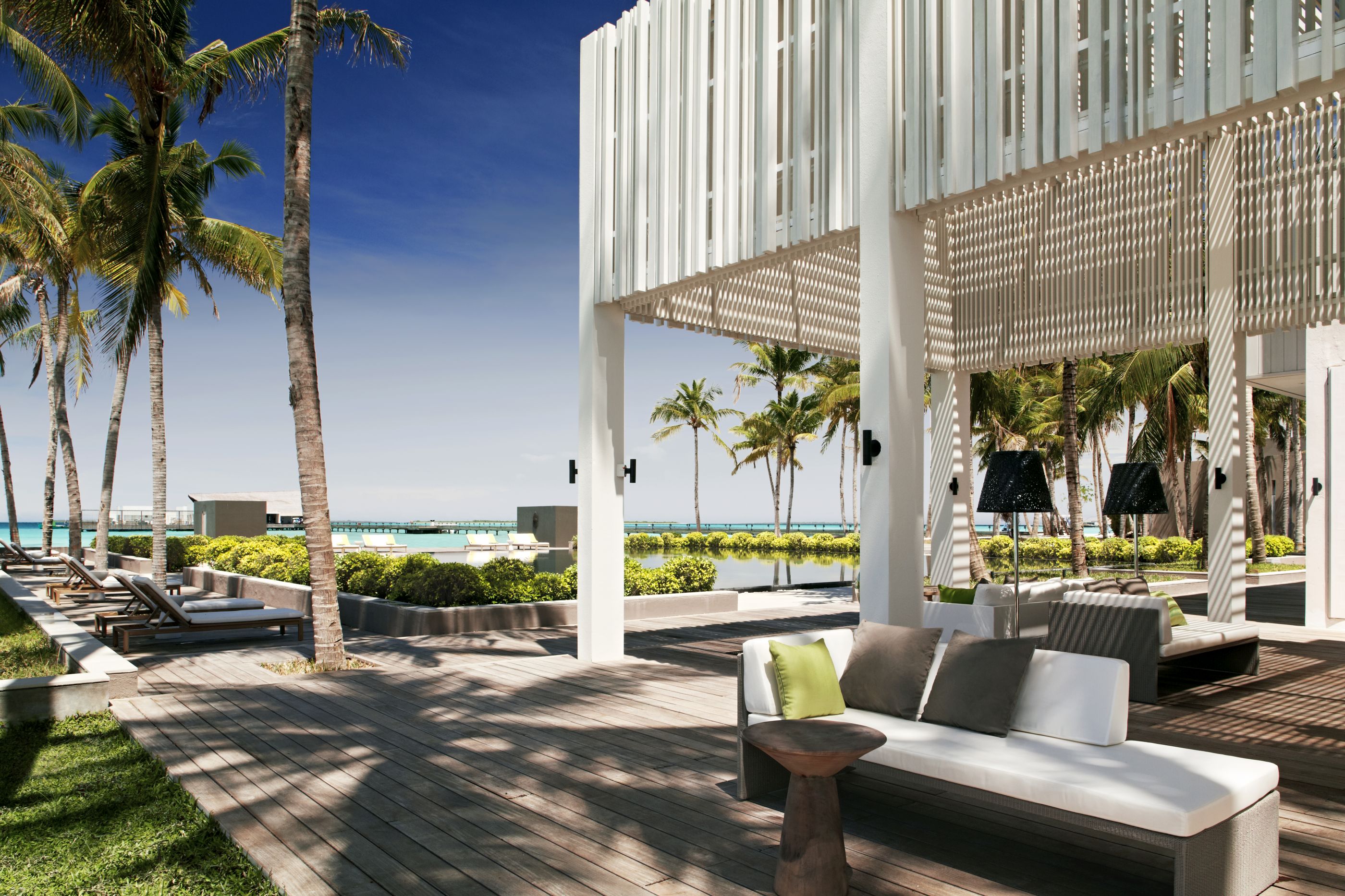 Cheval Blanc Randheli Luxury Resort In The Maldives Red Savannah cheval-blanc-randheli-luxury-resort-in-the-maldives-red-savannah
