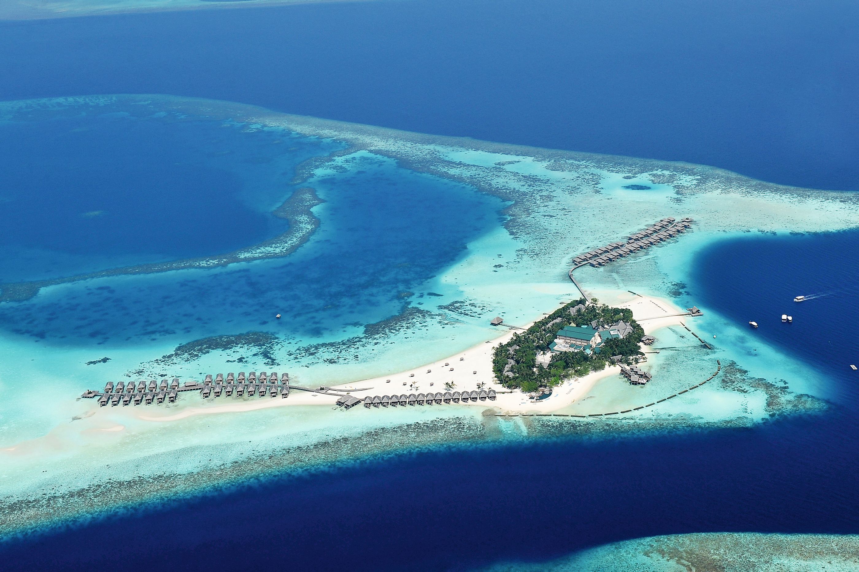 An aerial view of Constance Moofushi