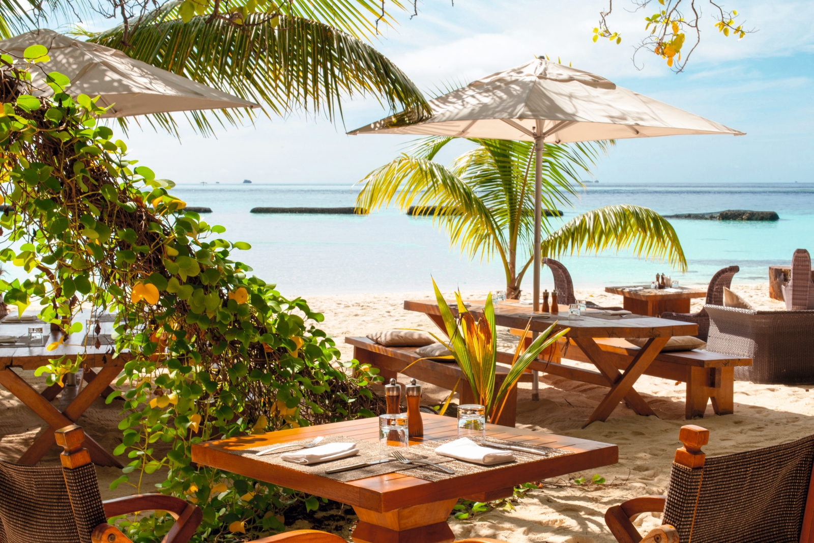 Beach restaurant at luxury resort Constance Moofushi in the Maldives