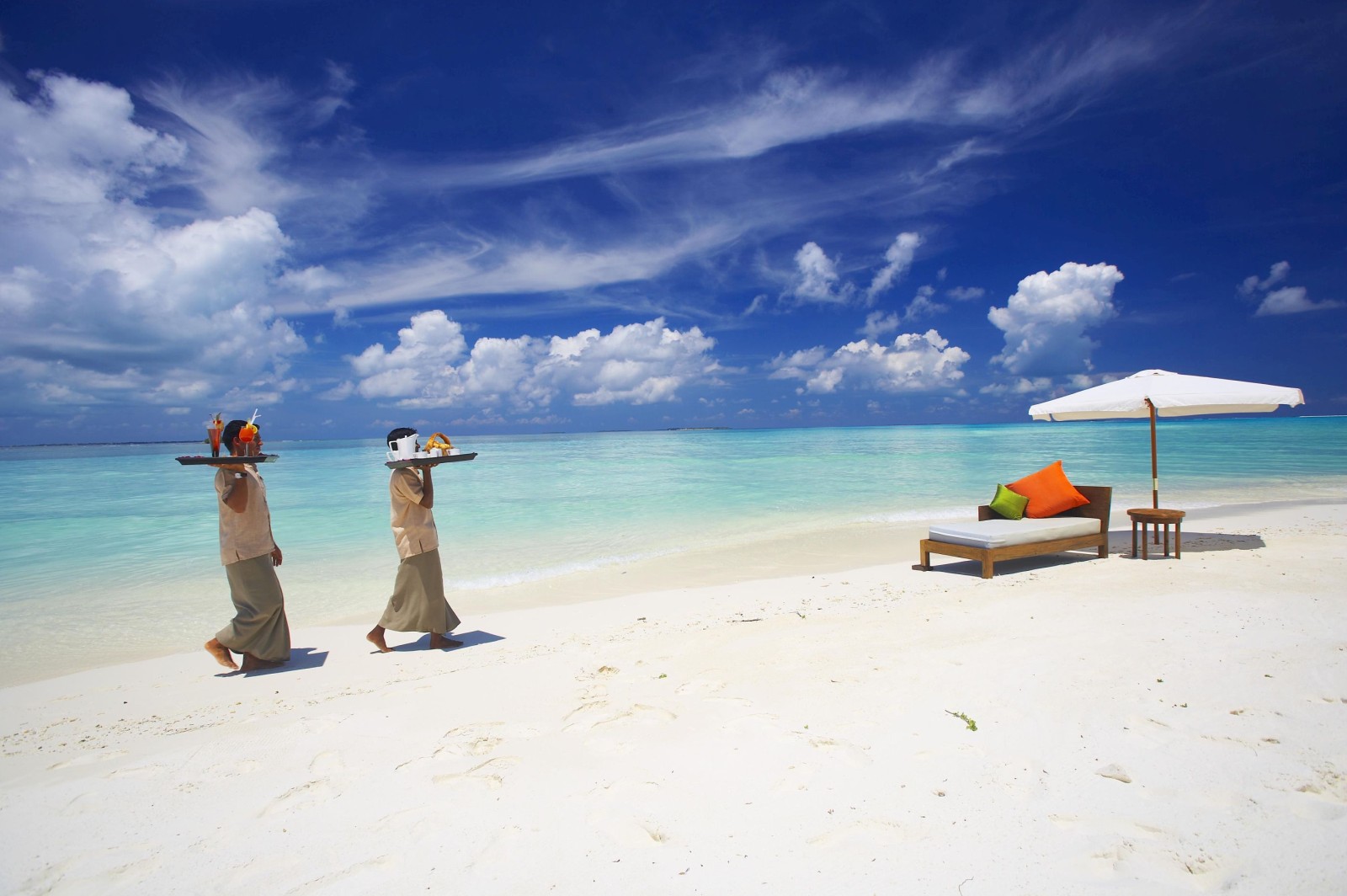 The beach of Hideaway Resort, Maldives