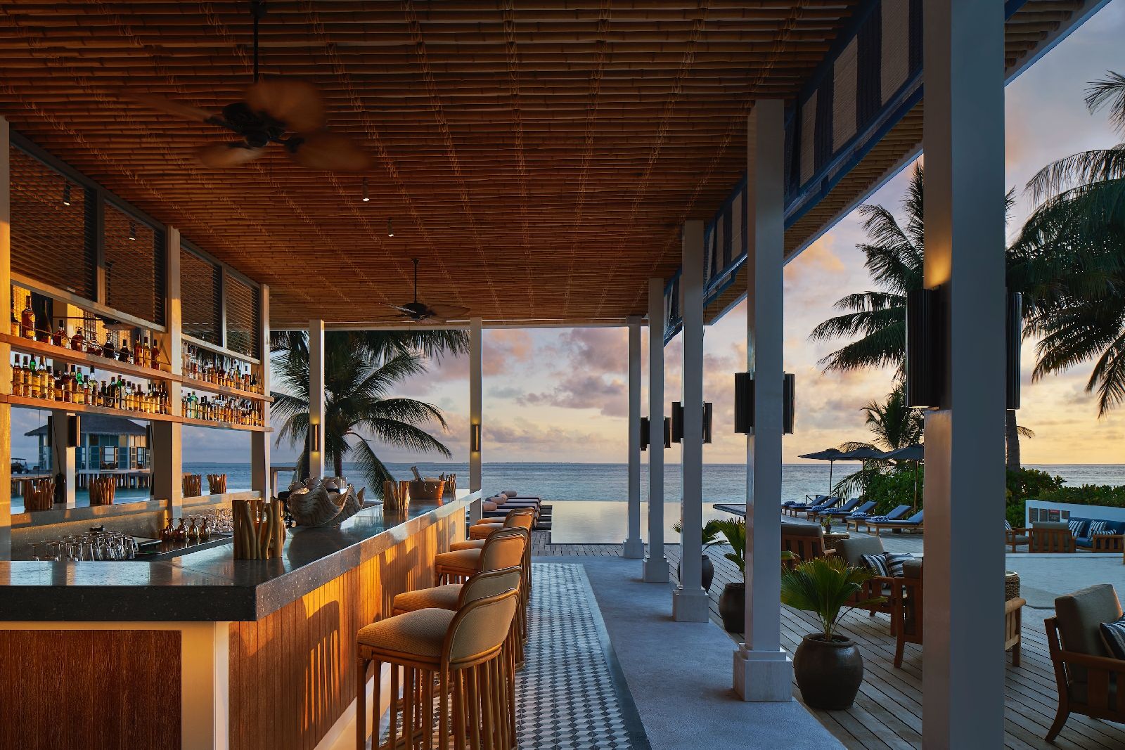 The Long Bar at the Raffles Maldives Meradhoo