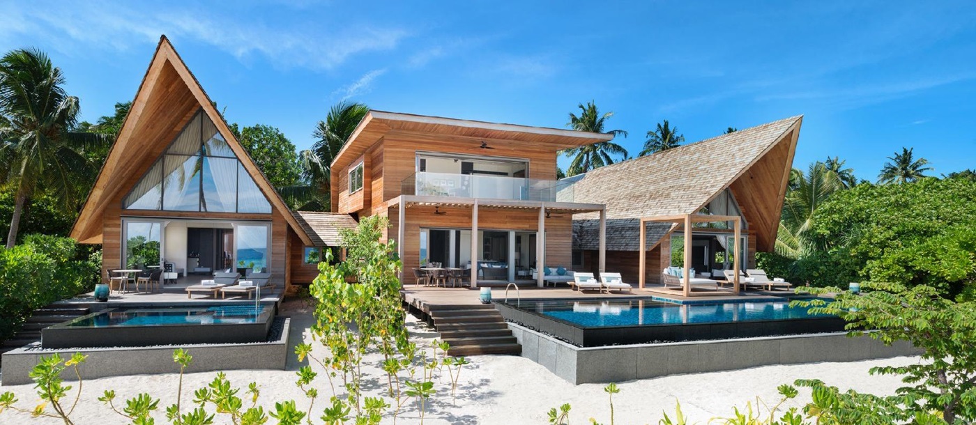 The Caroline Astor Estate at St Regis Vommuli, Maldives