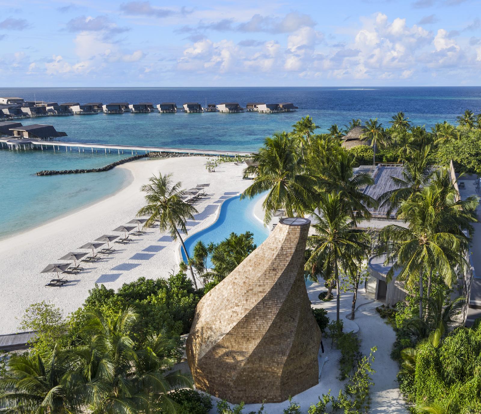 the library of St Regis Maldives Vommuli Resort