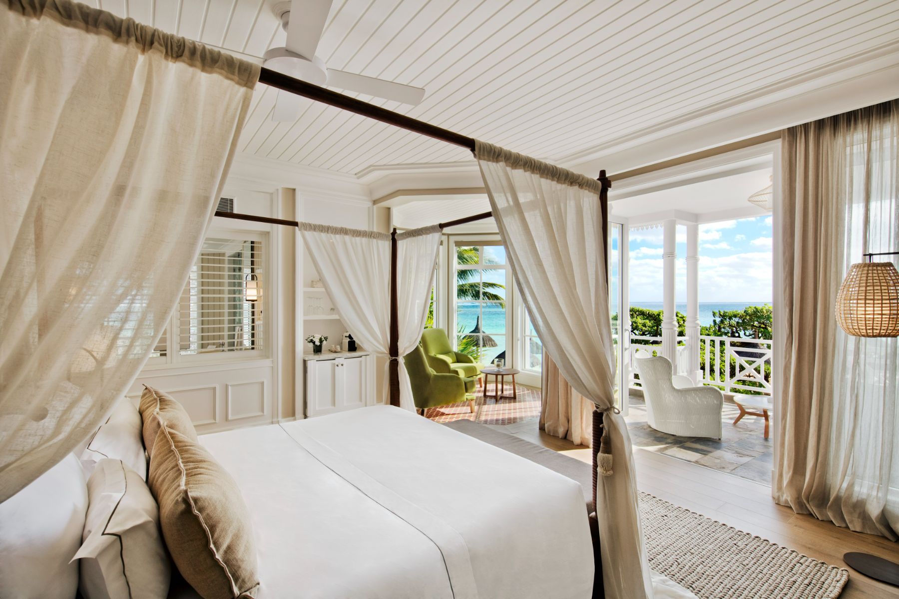 Guest suite at Heritage Le Telfair Golf & Wellness Resort in Mauritius