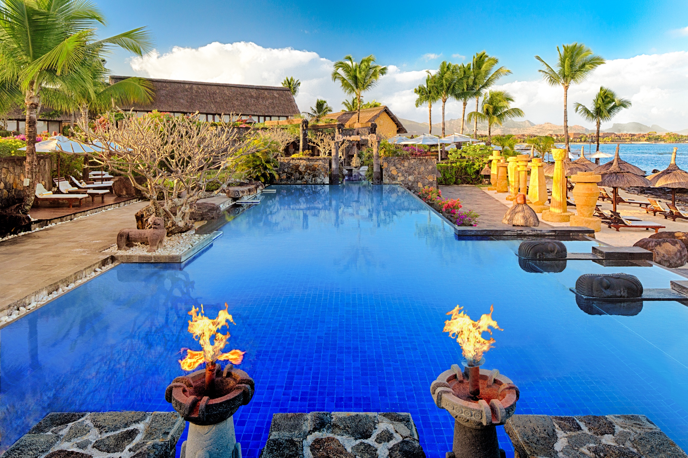 The lagoon pool of The Oberoi Mauritius
