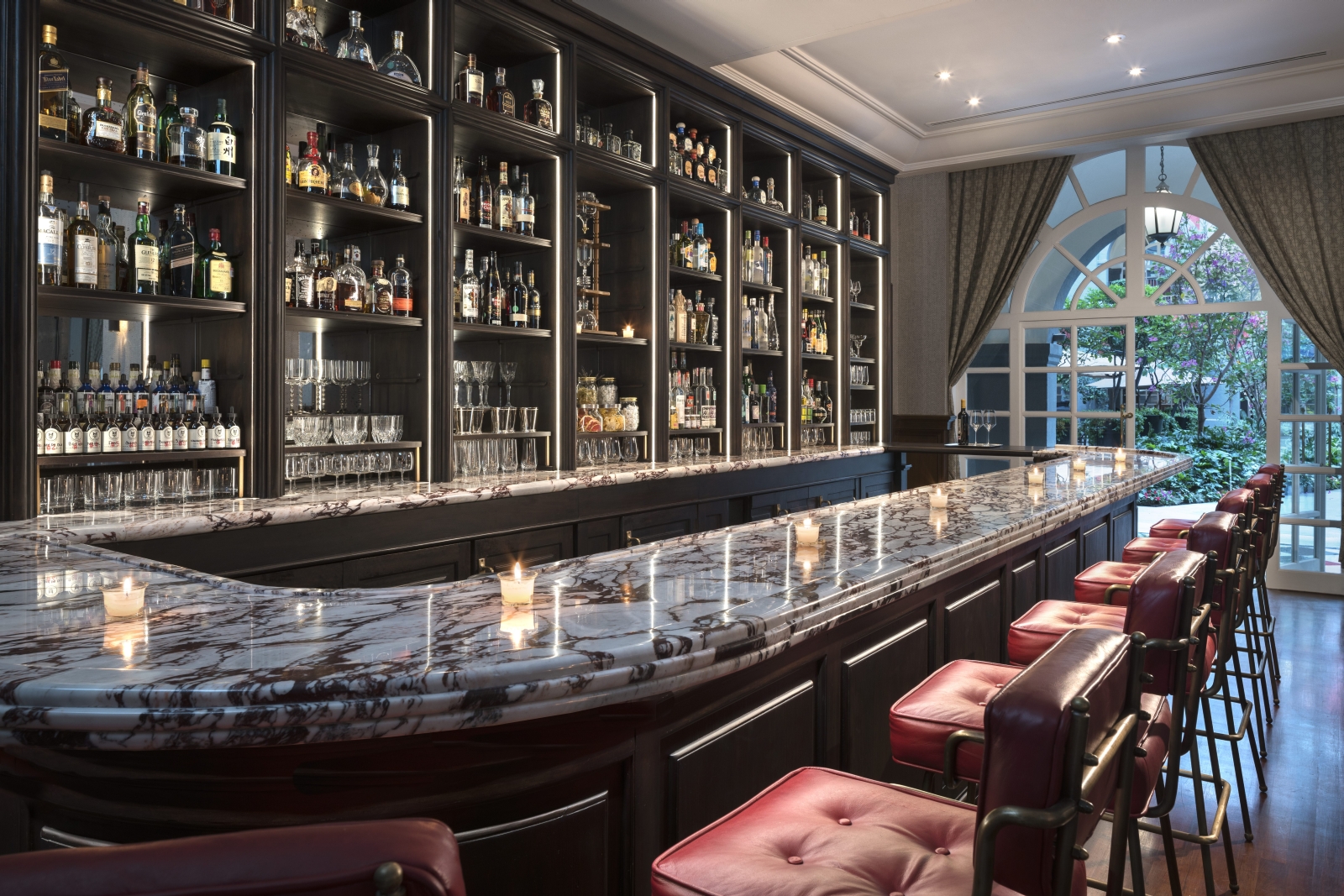 Bar at Four Seasons Mexico City in Mexico