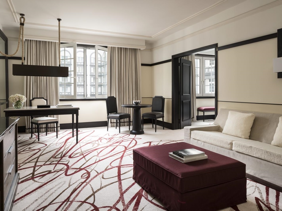 Executive suite living room at Four Seasons Mexico City in Mexico