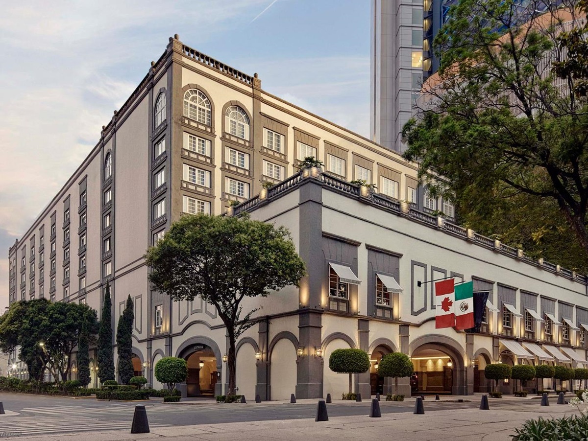 Exterior of Four Seasons Mexico City