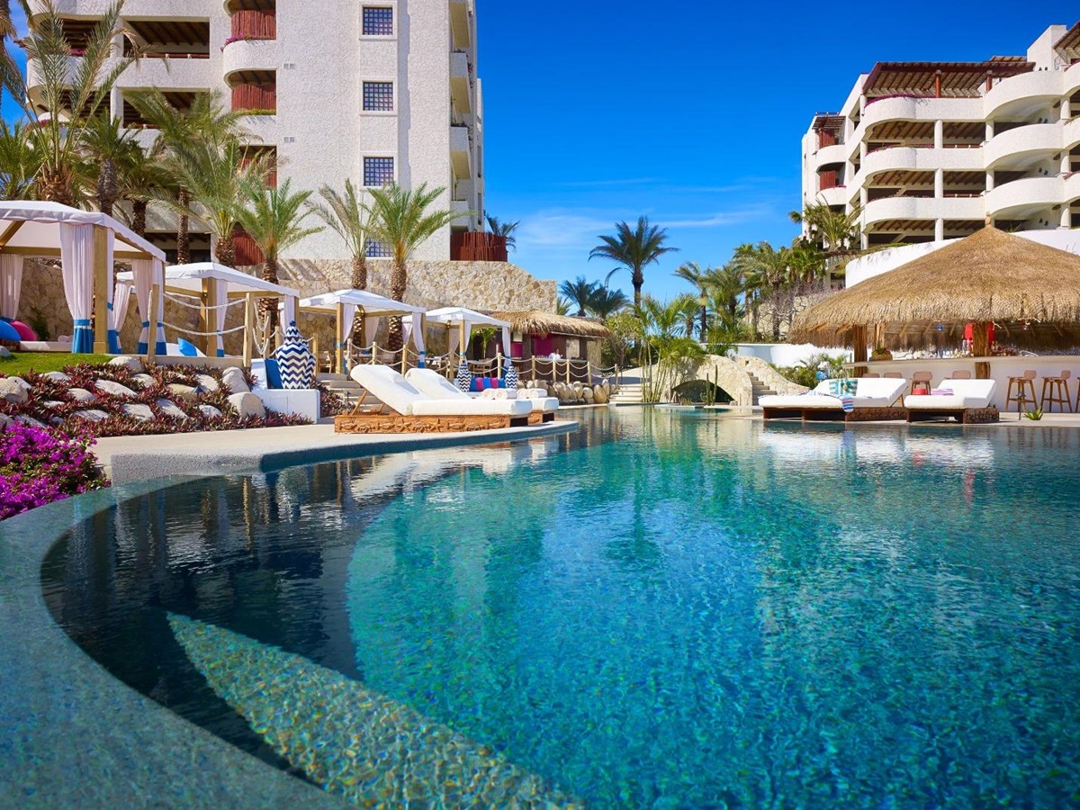 Oasis pool at Rosewood Las Ventanas al Paraiso in Mexico's Los Cabos