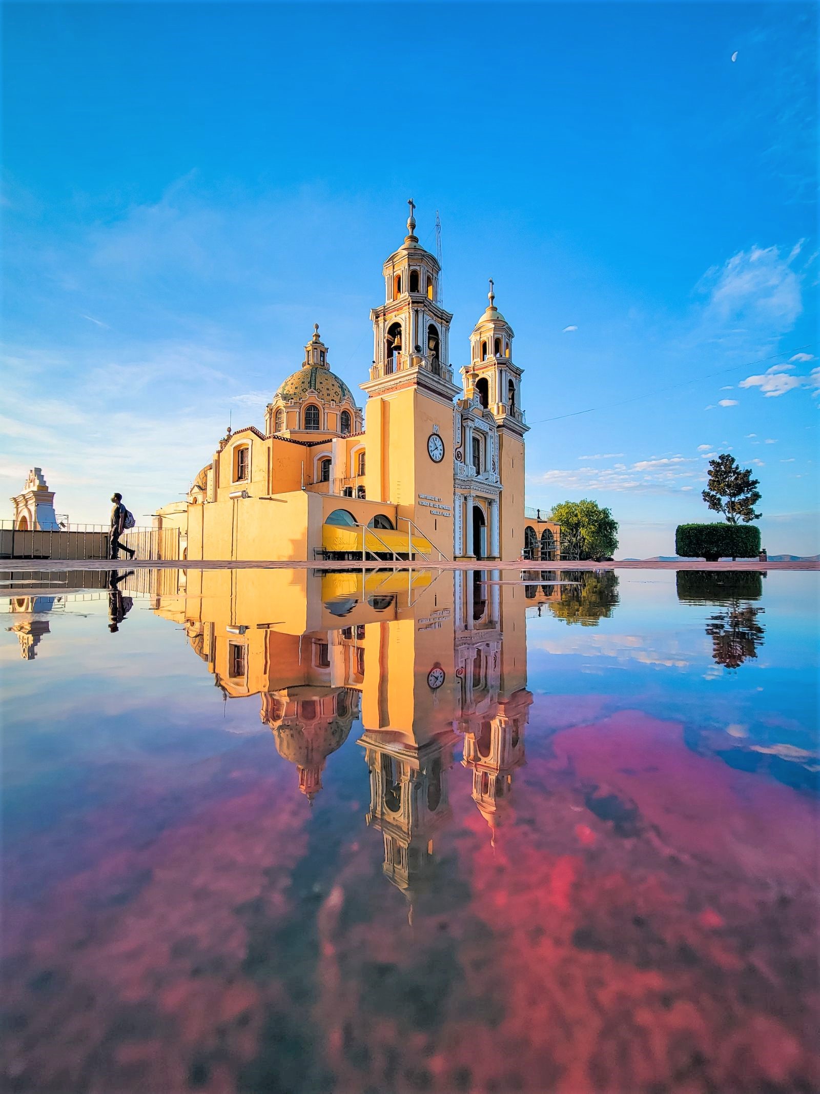 Iglesia de Nuestra Señora de los Remedios in Cholula, Mexico