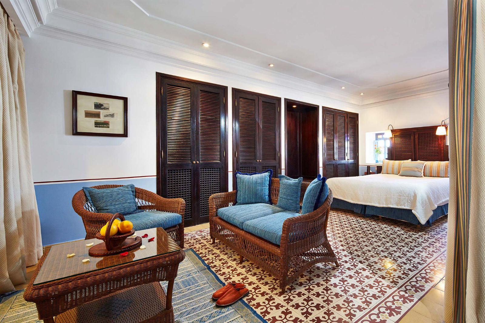 Guest suite at Heure Bleue Palais luxury hotel in Essaouira