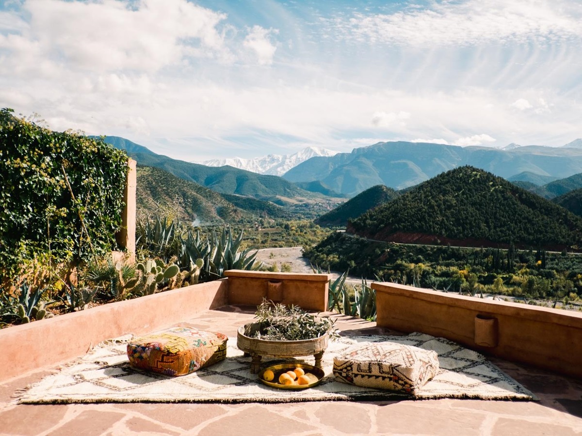 Picnic on a terrace with views of the Atlas Mountains