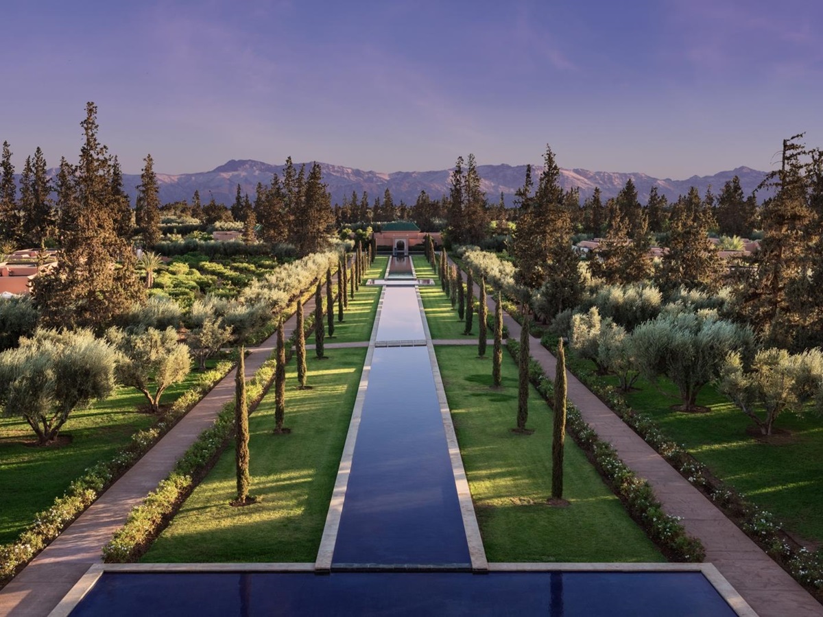 View along the pool over the Atlas Mountains