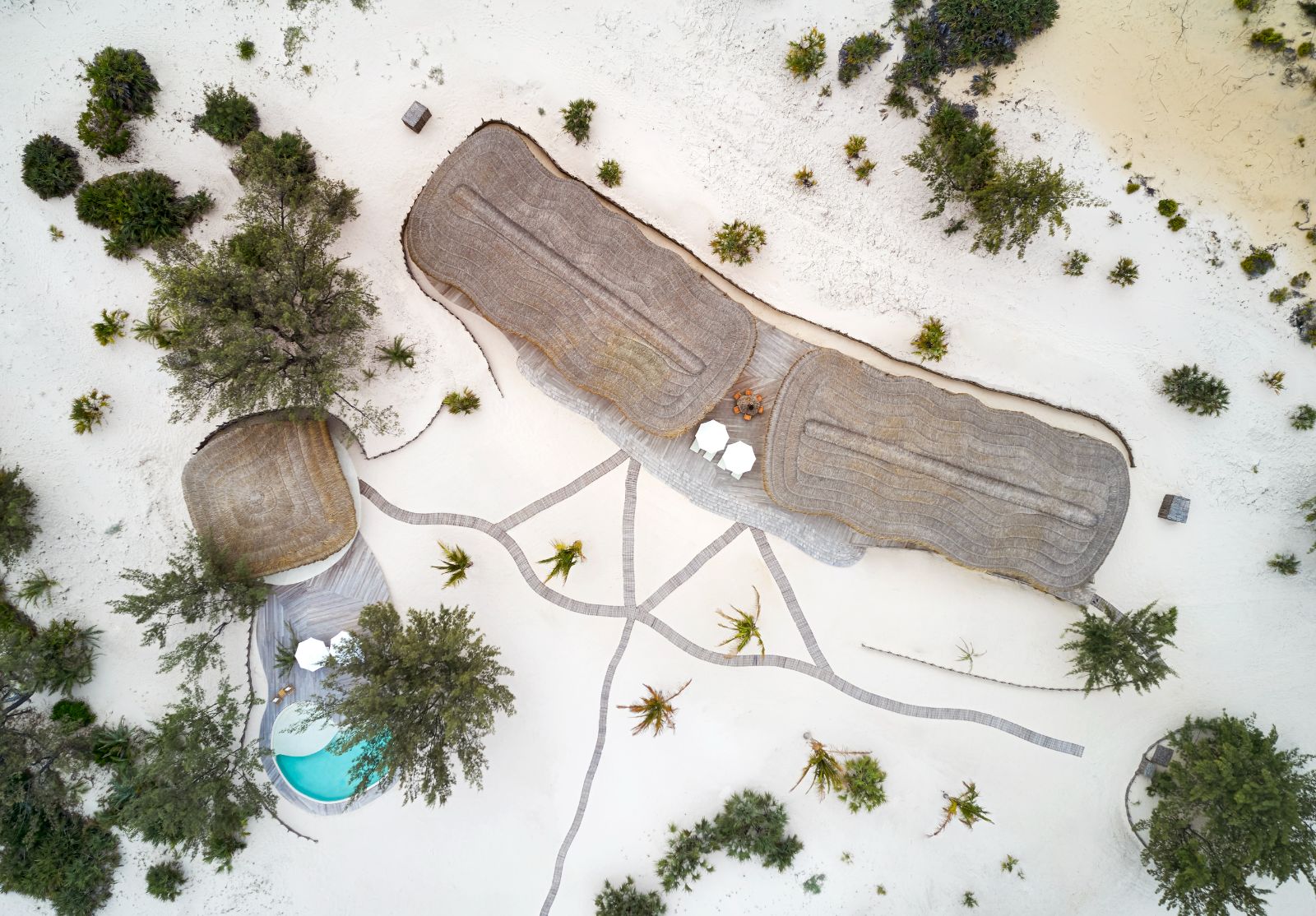 Bird's eye view of a bungalow at Kisawa Sanctuary on the southern tip of Benguerra Island in Mozambique