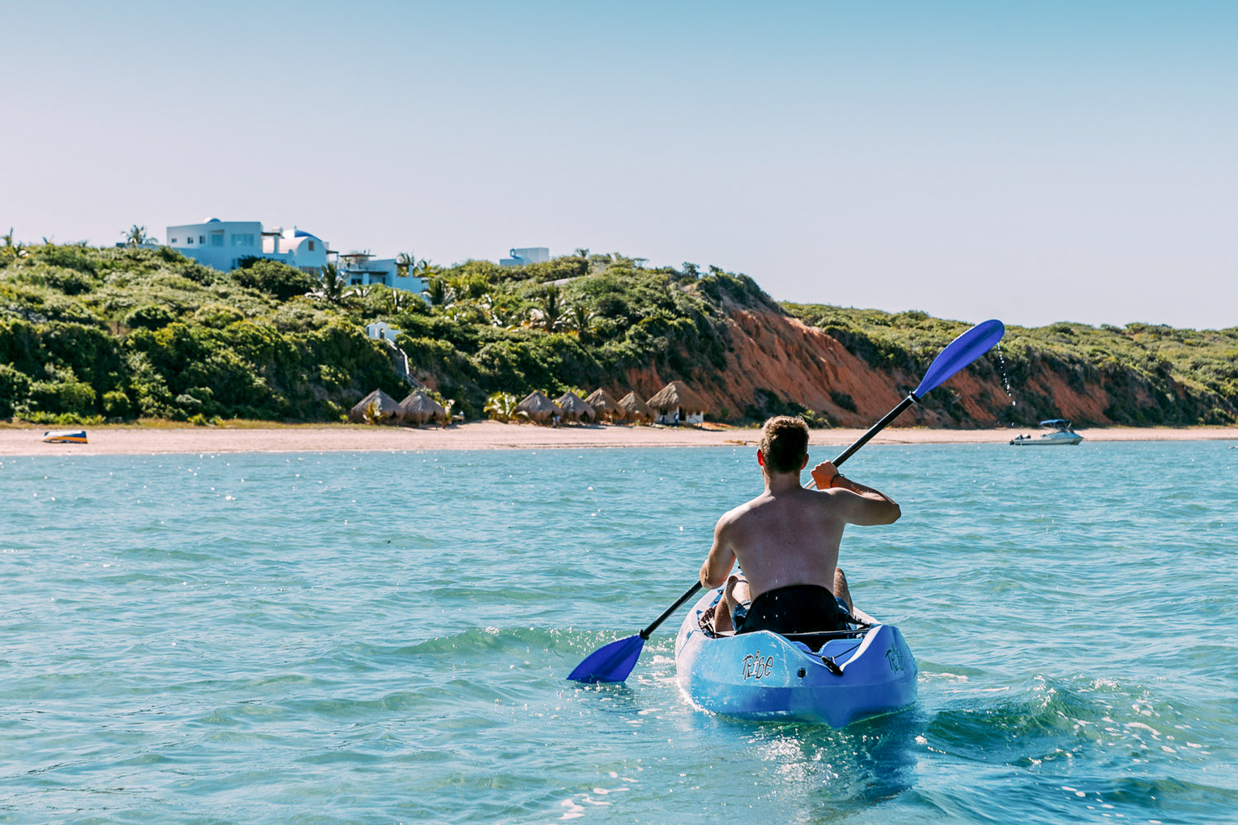 Kayaking from Santorini luxury resort in Mozambique