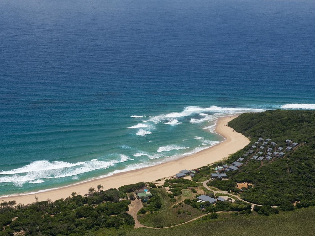 Aerial of White Pearl, Mozambique