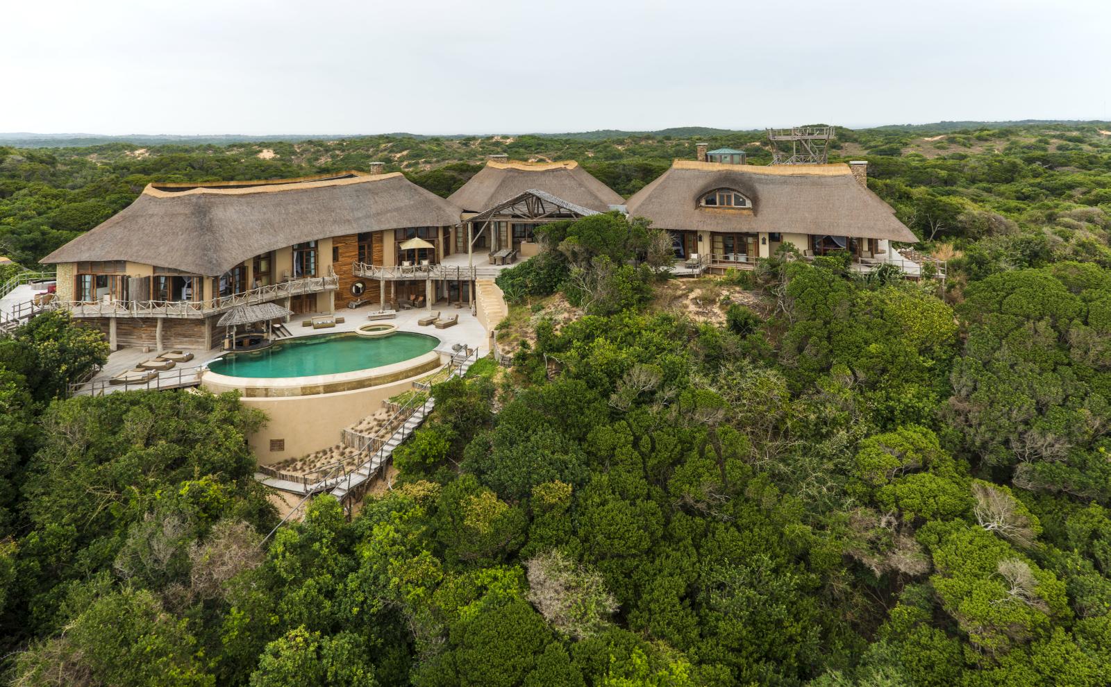 exterior view of  luxury villa Colina Verde in Mozambique, Africa