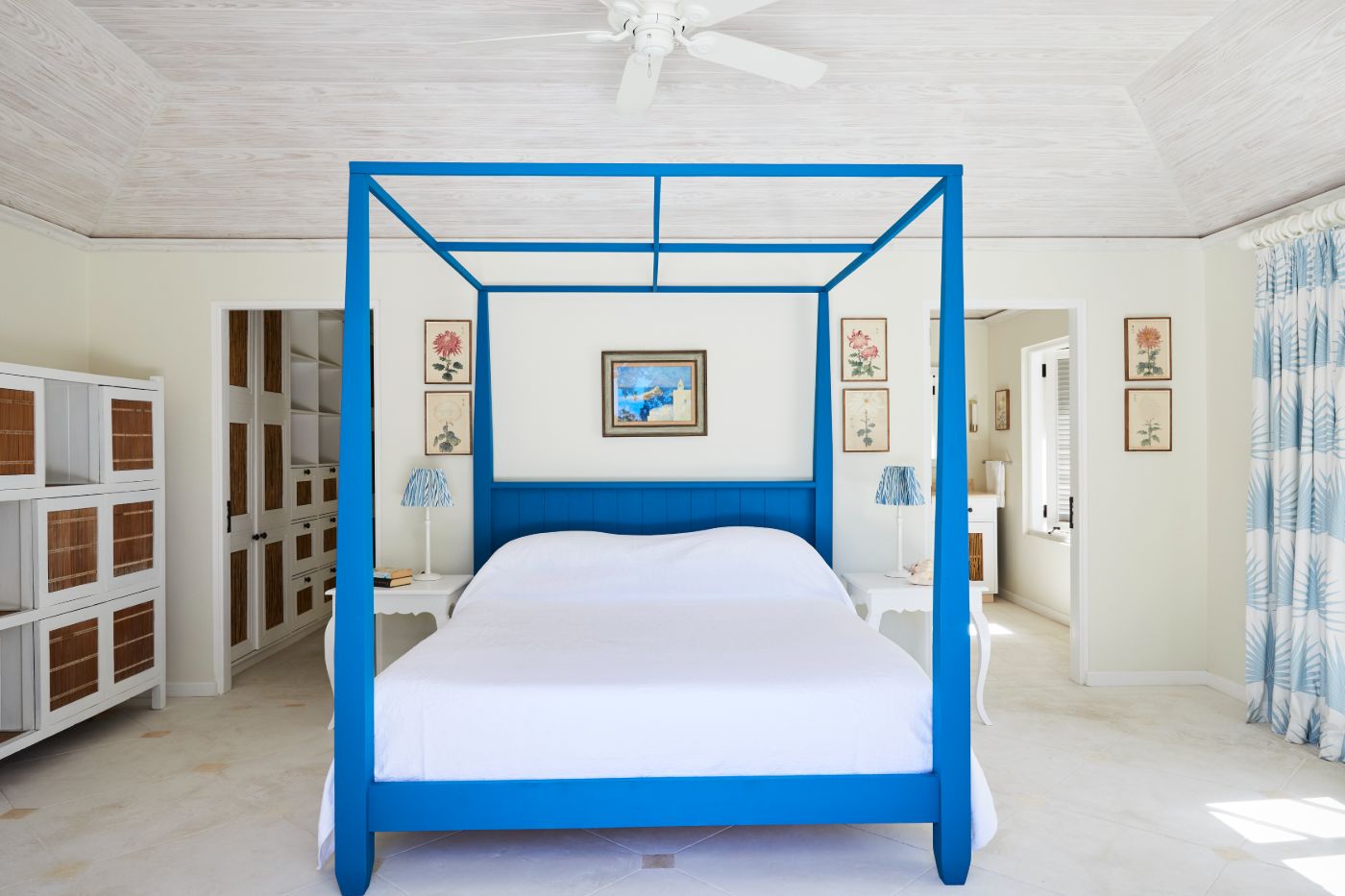 Double bedroom at Bamboo House with four poster bed