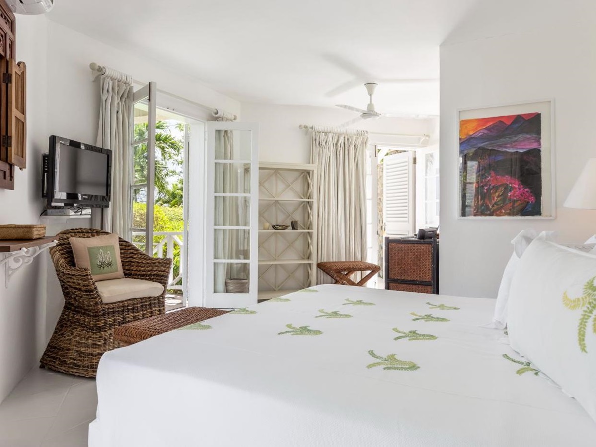 Double bedroom at Callaloo with garden view