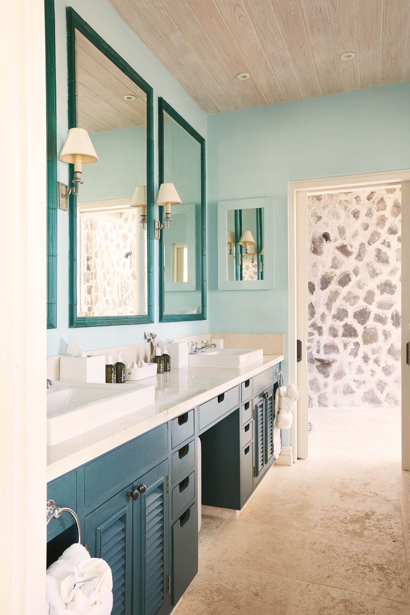 Bathroom at Fisher House in Mustique