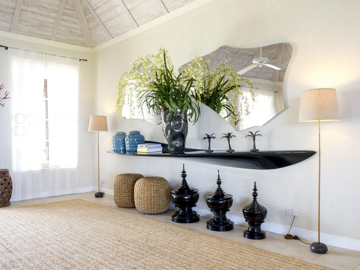 Interiors of Ocean Breeze, Mustique