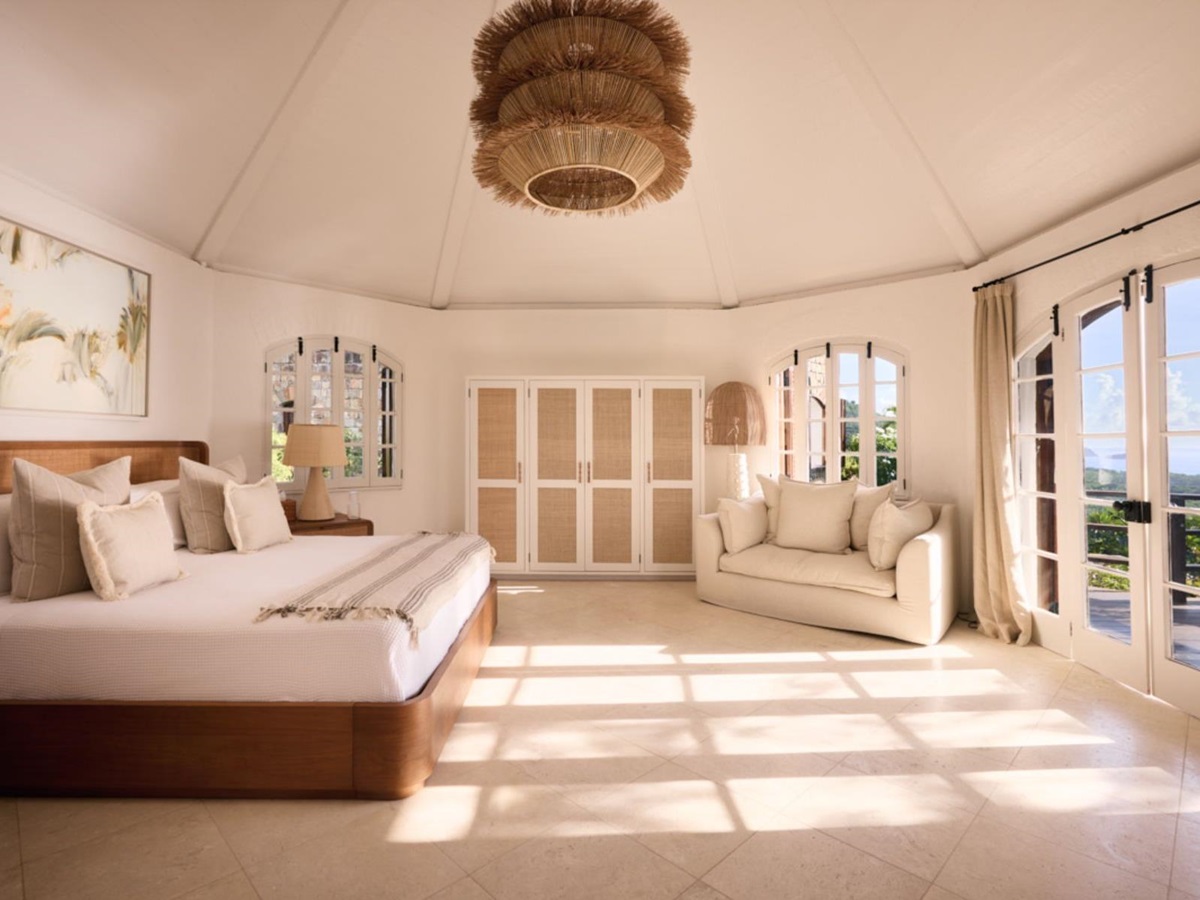 Master Bedroom at Oceanus in Mustique