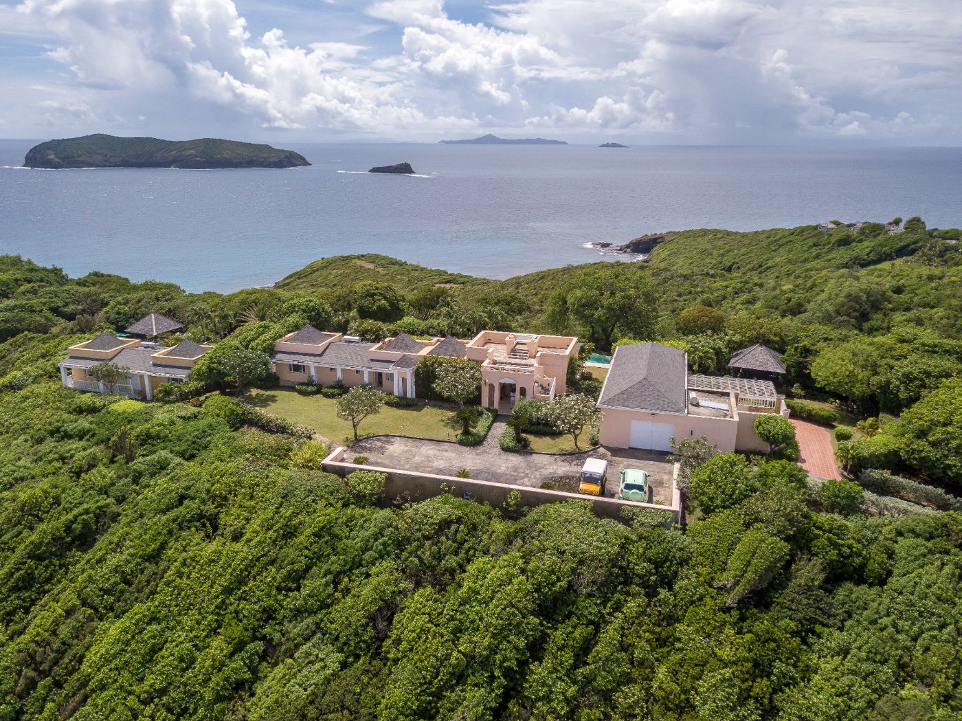 Exterior of Salanmander in Mustique 