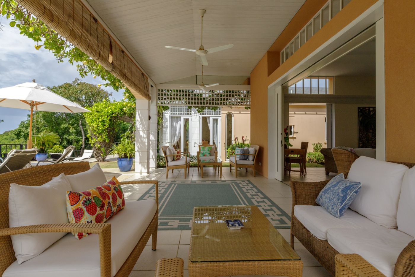 Outdoor Living at Salanmander in Mustique 