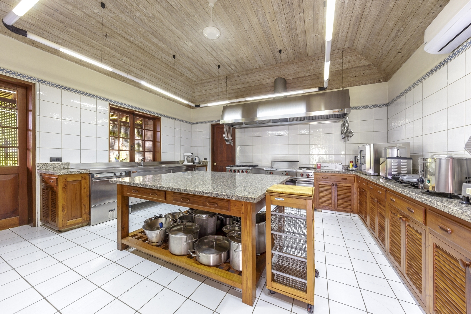Kitchen at Serenissima in Mustique