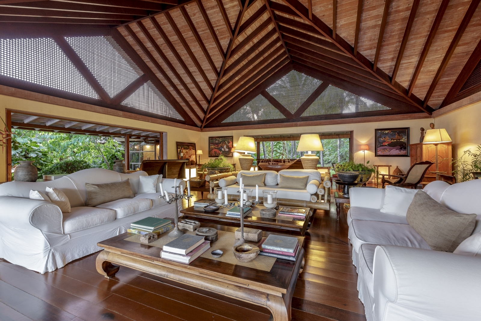 Sitting area at Serenissima in Mustique