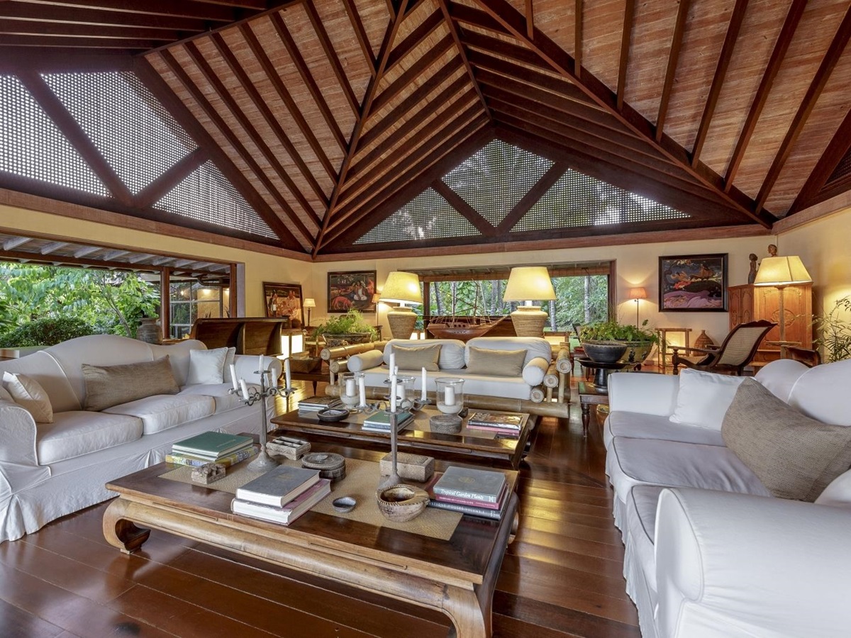 Sitting area at Serenissima in Mustique