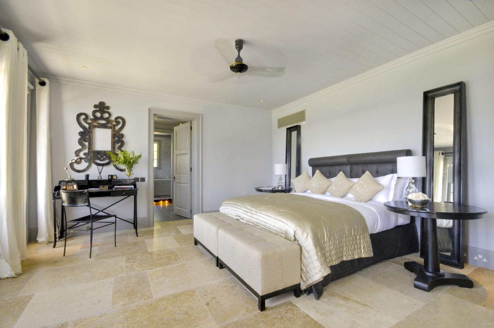 King bedroom in Sunrise, Mustique