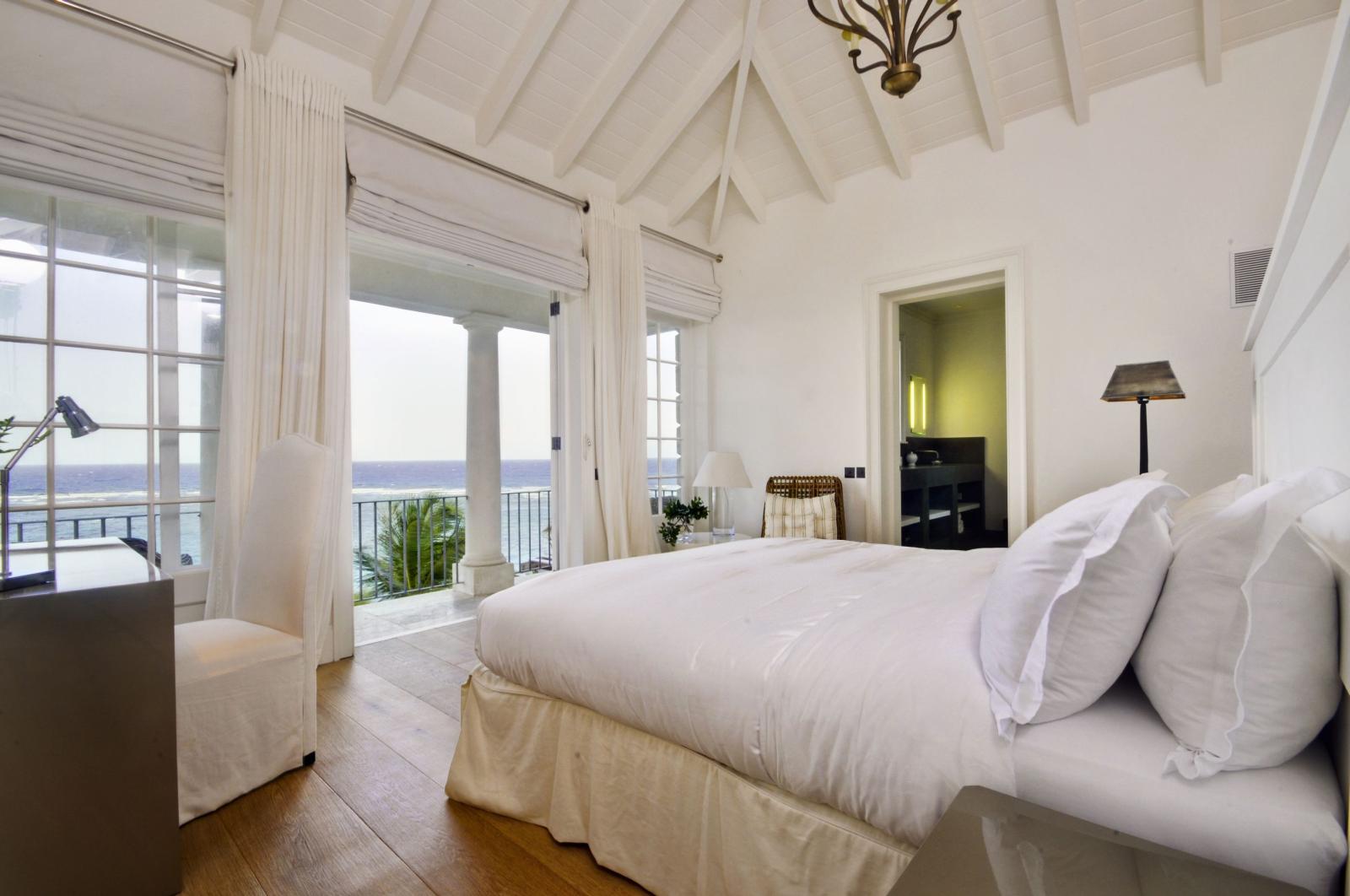 Double bedroom in Sunrise, Mustique