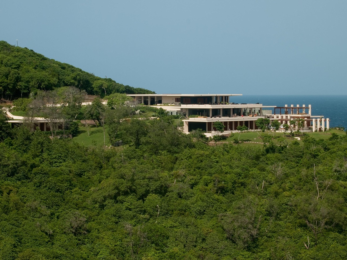 Exteriors of Taliesin, Mustique