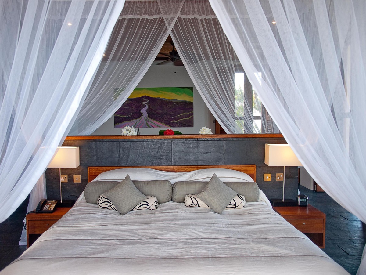 Double bedroom in Taliesin, Mustique