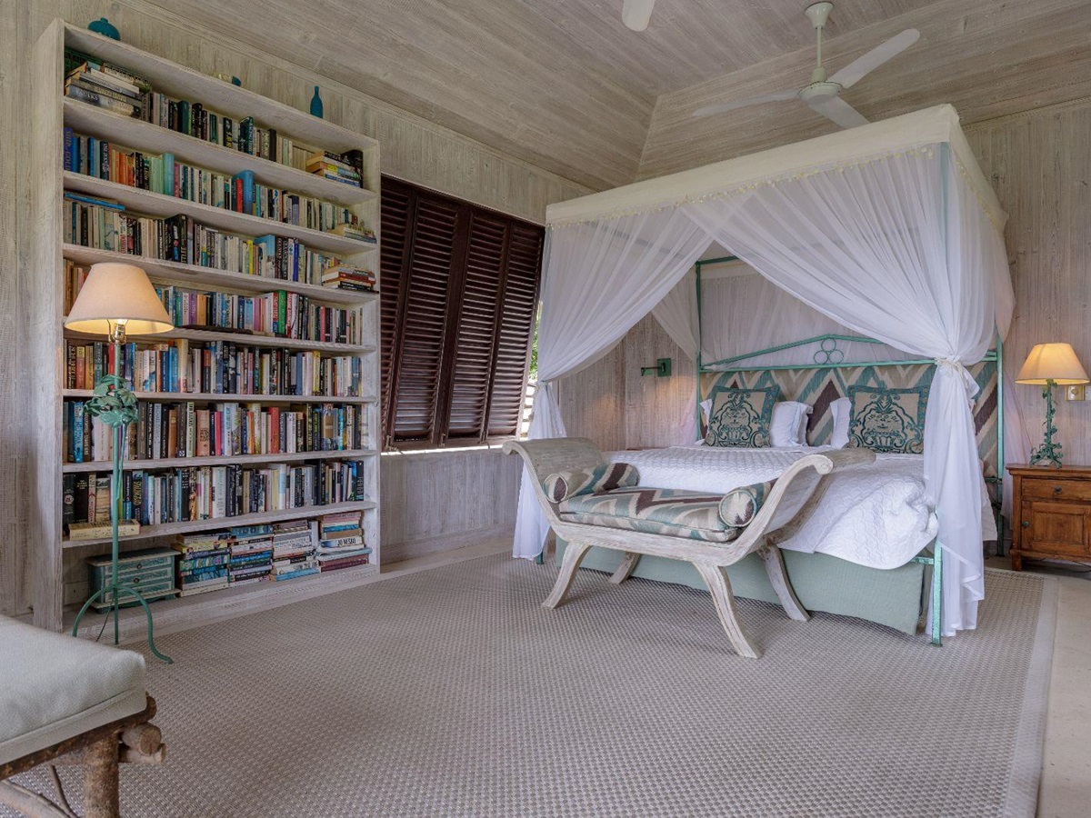 Bedroom 1 at Tetto Rosso in Mustique