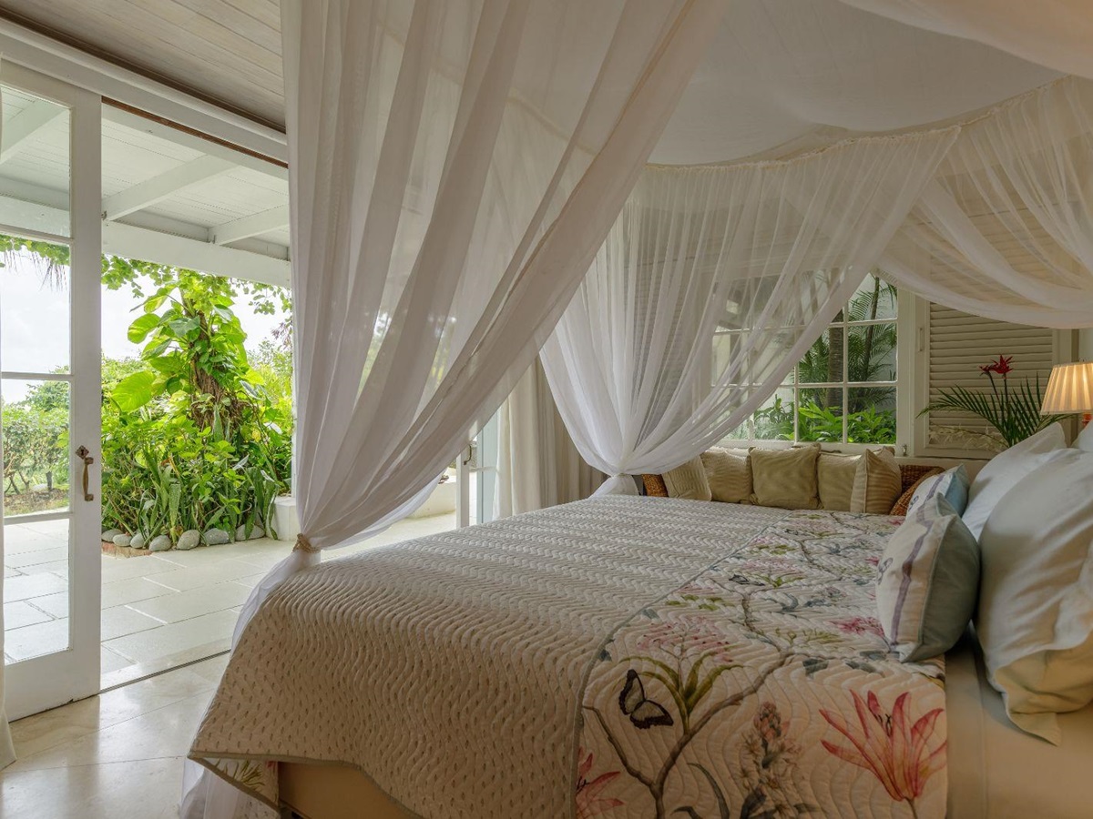 Bedroom 3 at Tetto Rosso in Mustique