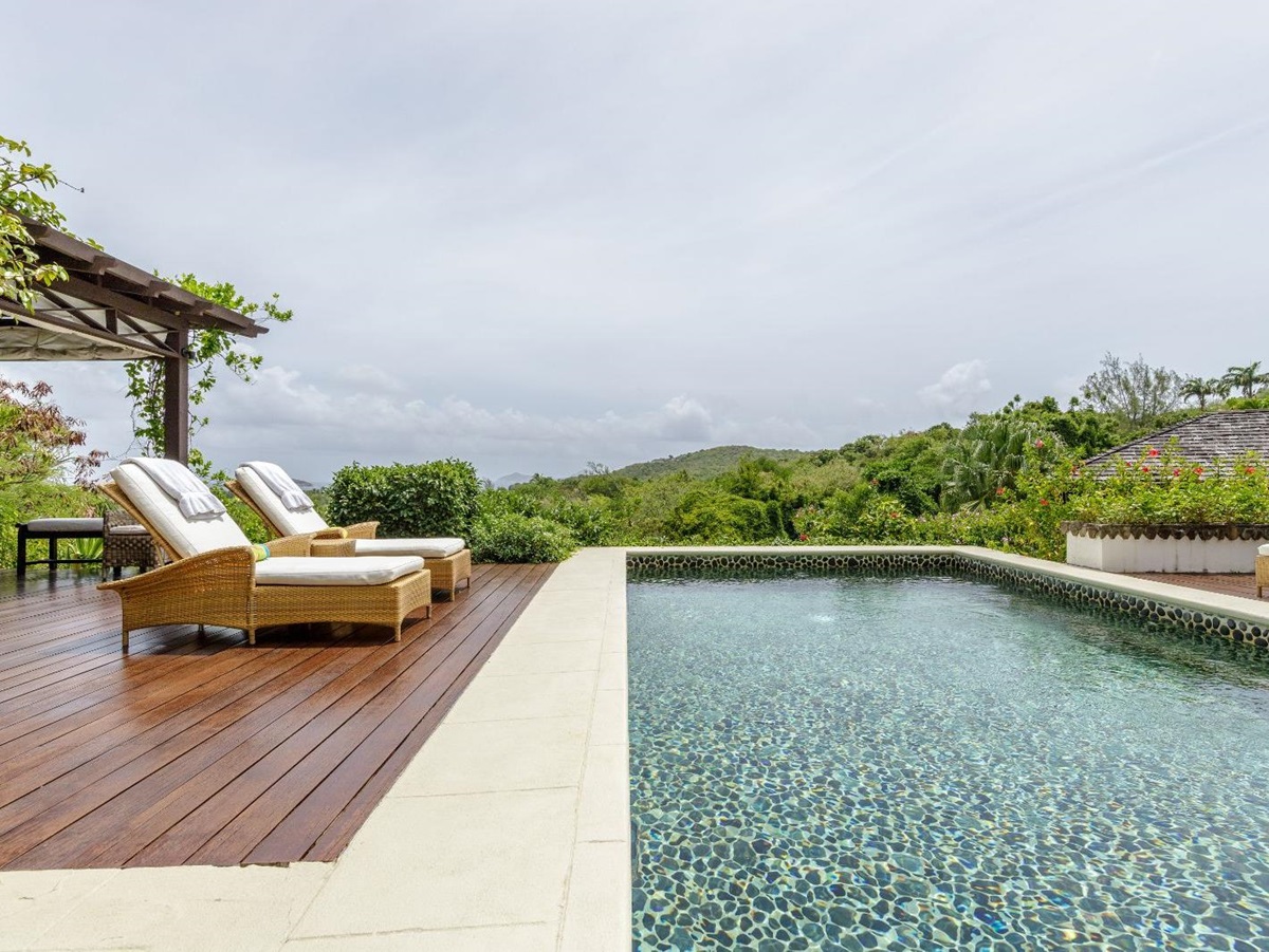 Swimming Pool at Tetto Rosso in Mustique