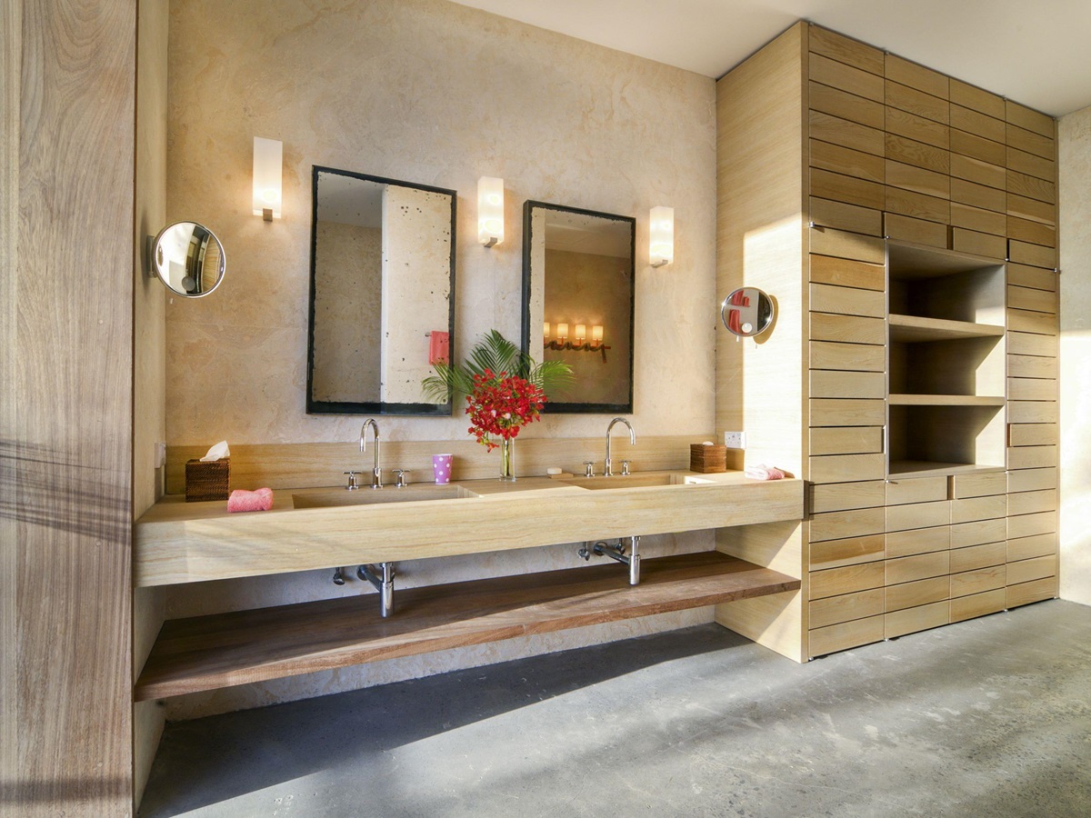 Bathroom in Villa America, Mustique