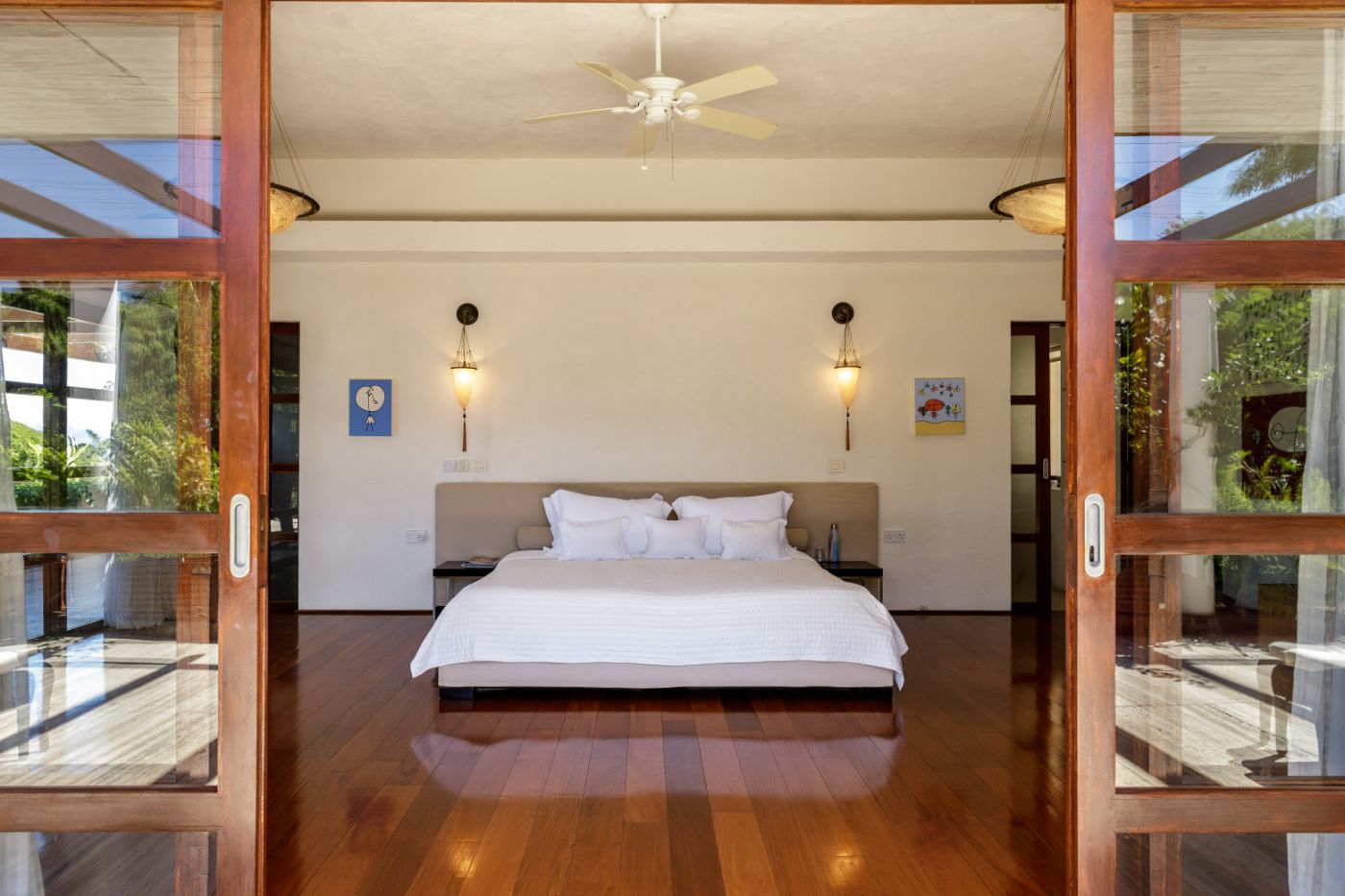 Bedroom 1 at Wyler House in Mustique