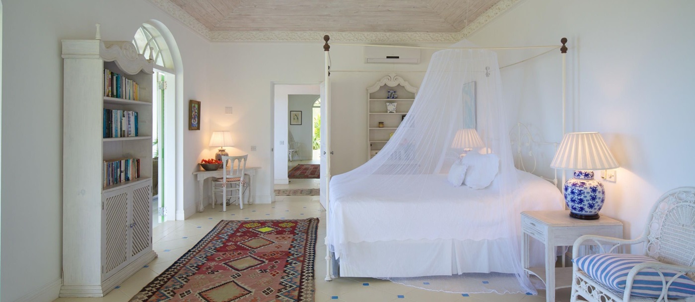 Double bedroom in Zinnia, Mustique
