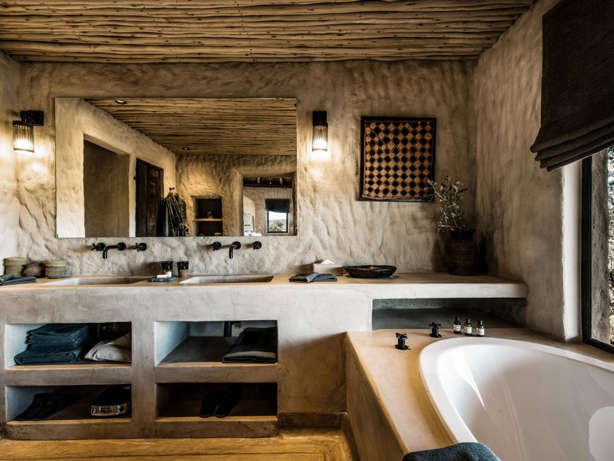 Bathroom at luxury hotel Omaanda by Zannier Hotels in Namibia